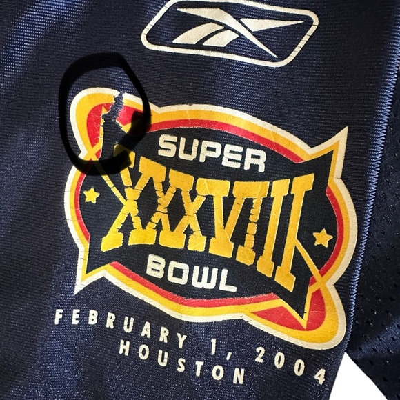 NFL Apparel TY LAW No. 24 NEW ENGLAND PATRIOTS Super Bowl XXXVIII (XL) Jersey - Picture 6 of 8